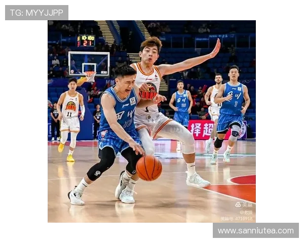 吉林九台农商行迎战四川金强 争夺新赛季篮球联赛宝贵胜利 吉林九台农商行迎战四川金强 争夺新赛季篮球联赛宝贵胜利