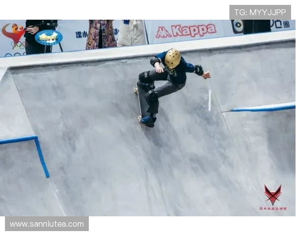 西安滑板队与武汉滑板队赛后复盘团队协作的精彩瞬间与经验分享