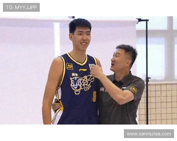 广东宏远再度崛起打造全新王朝誓夺CBA总冠军荣耀之战 广东宏远再度崛起打造全新王朝誓夺CBA总冠军荣耀之战